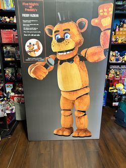 Brand new Rare  Five nights at Freddy's  Fazbear Animatronic