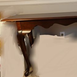 Sofa Hall Table Cherry Queen Anne 