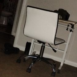 Computer Desk And Chair 