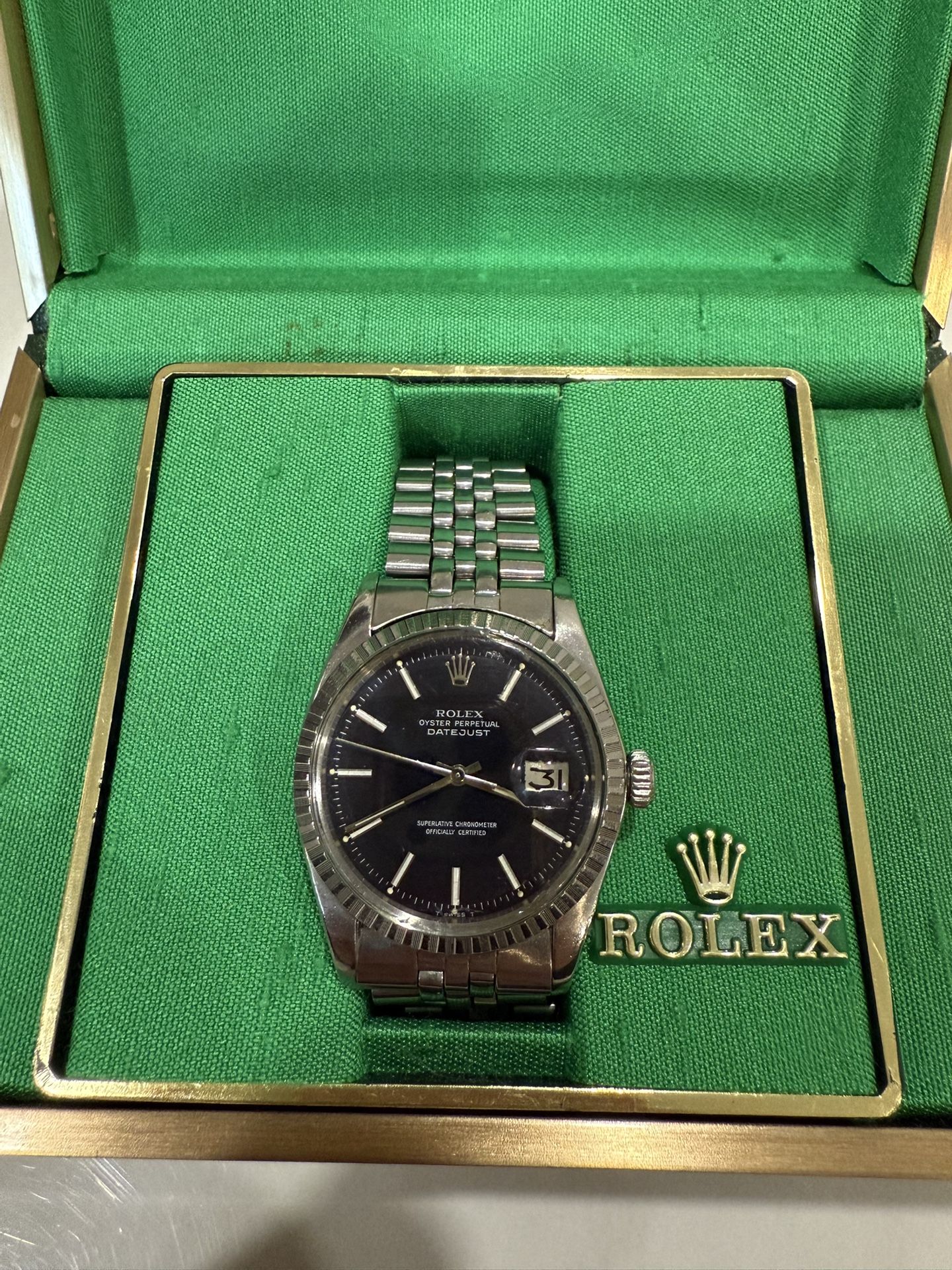 Rolex Datejust Ref. 1603 – Black Dial, Full Set (1973)