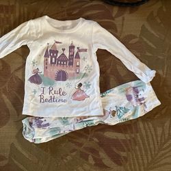 Gently Used Pajamas Size 12 Months