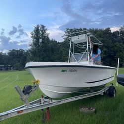 20ft Mako Center console