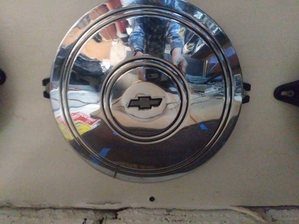 Chevrolet rally wheel police caps