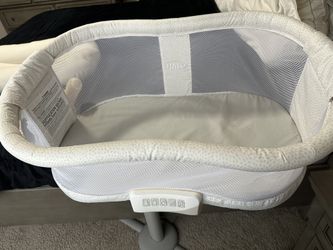Halo Bassinet Swivel 