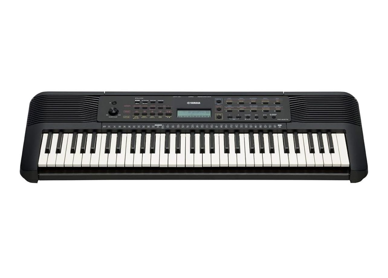 Yamaha Keyboard with Stand