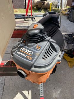 RIDGID portable vacuum