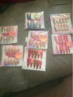 Handmade press Ons