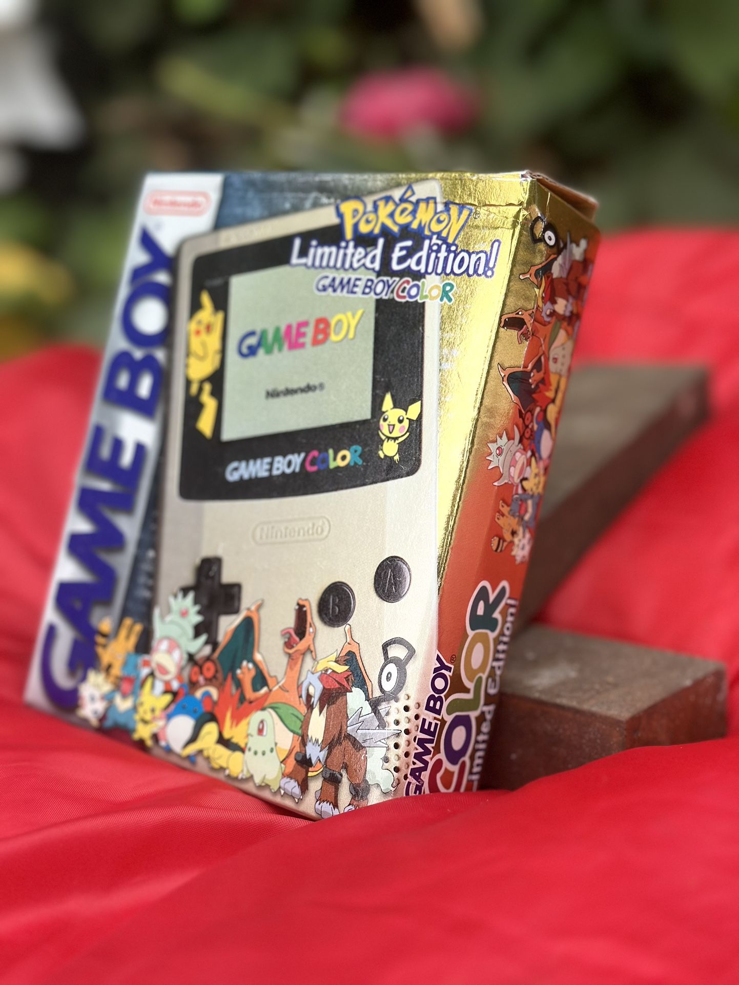 LIMITED EDITION GAMEBOY (Pokémon) 