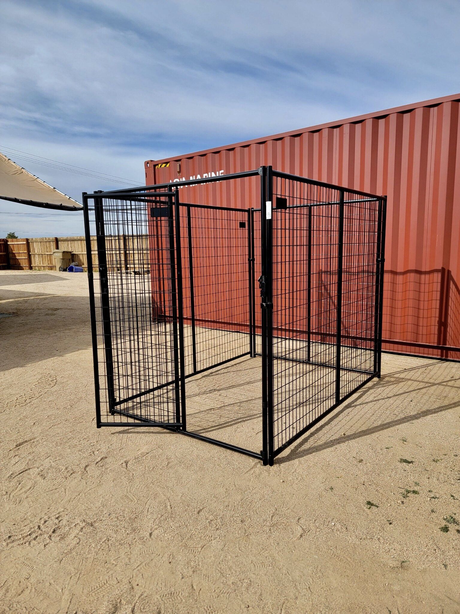 Large Outdoor Heavy Duty Dog Cage  Playpen Dog Run Kennel 8 Gauge Mesh 7x5x6 (new) 