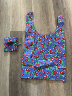 Baggu Reusable Tote Bag Strawberry Print