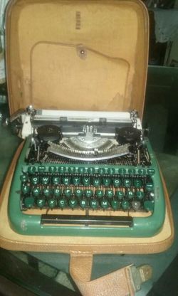 Type writer machime