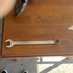 Snap On Wrench Large.  1  5/16