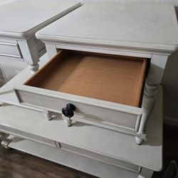 Coffee Table And Side Table 