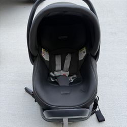 Peg Perego Primo Viaggio 4-35 Infant Rear Facing Car Seat