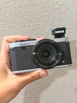 Pentax MX-1 Digital Camera Rare!