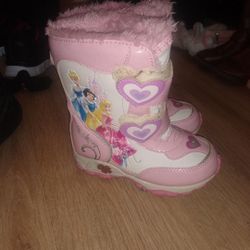 Size 10 Toddler snow Boots