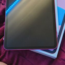 Brand New iPad A16 128 GB