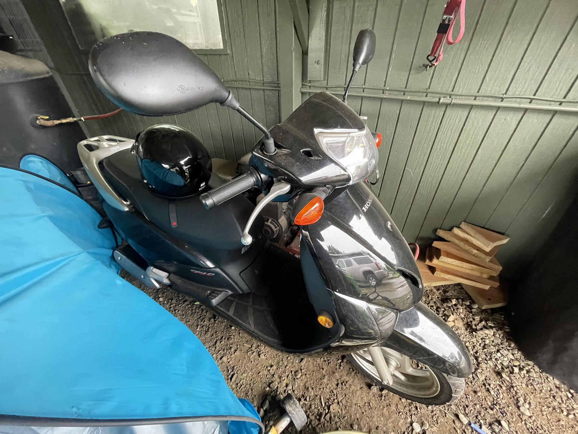 2010 Honda Elite 110cc Clean Title !!
