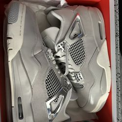 Jordan 4