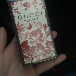 Gucci Bloom Eau De Parfum