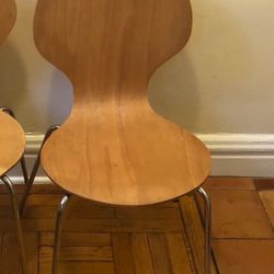 Vintage wood chairs $20crate and barrel wood vintage chair