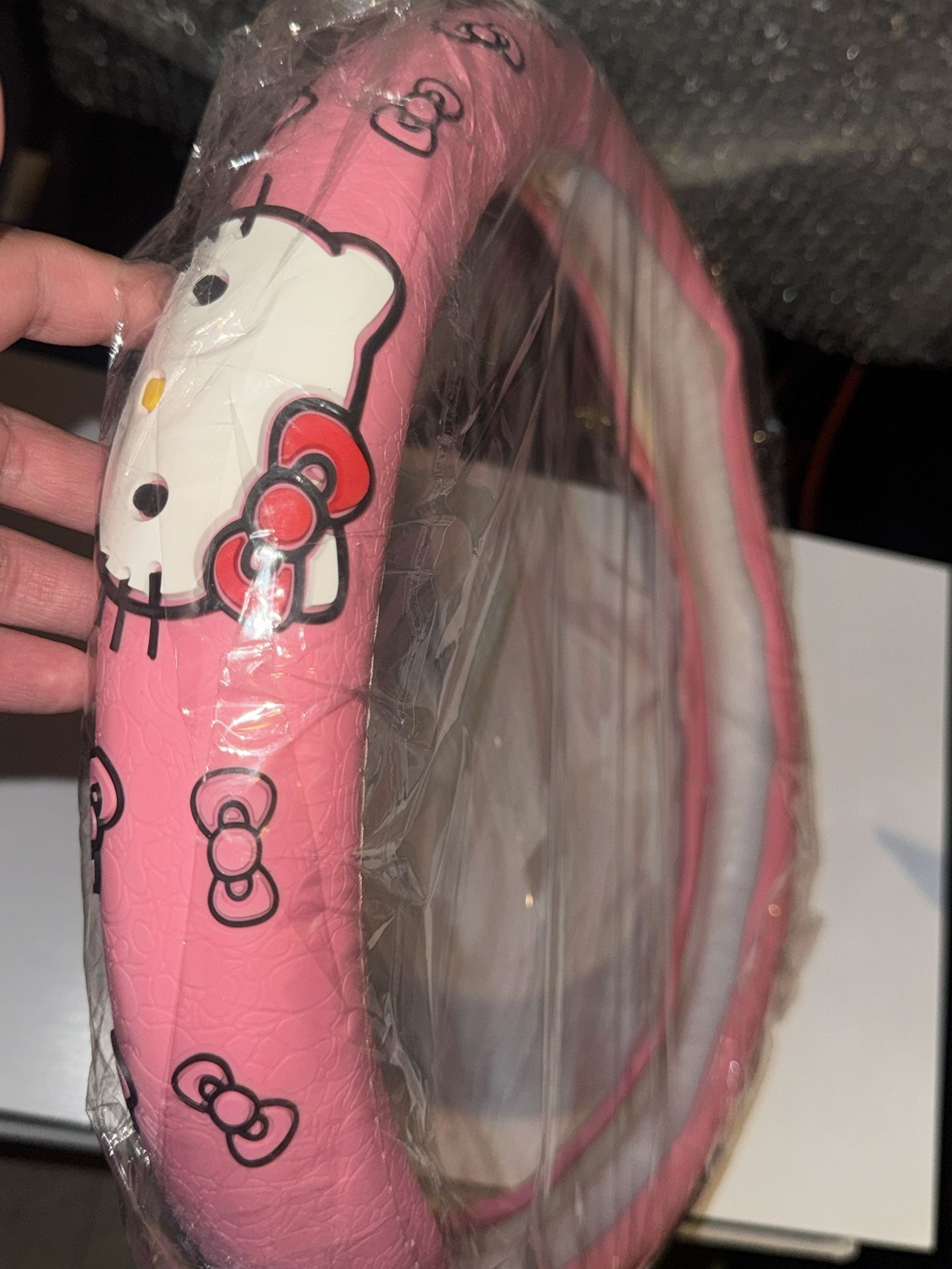 Hello Kitty Rubber Grip Pink Steering Wheel Cover