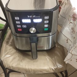 AIR FRYER VORTEX PLUS NEW $75!!!!