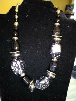 collar nuevo