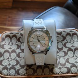 New 
Coach White Silicone Band Women's 34mm Watch
