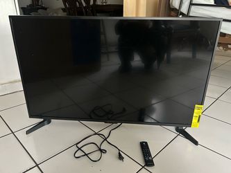 Insignia TV 42 inch TV