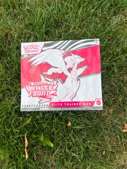 Pokémon Scarlet & Violet White Flare Elite Trainer Box