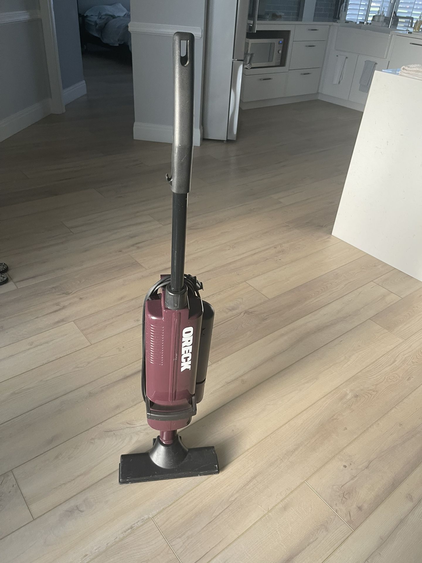 ORECK Electric Broom Vacuum 