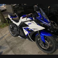 Electric bike For Sale Brand New  Comes With 2 Keys And 2 Batteries 