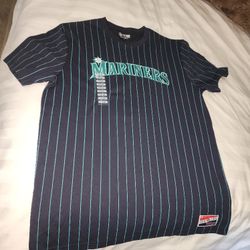 NEW ERA  MARINERS TSHIRT SIZE L