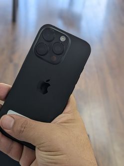 iPhone 16 pro 128gb unlocked