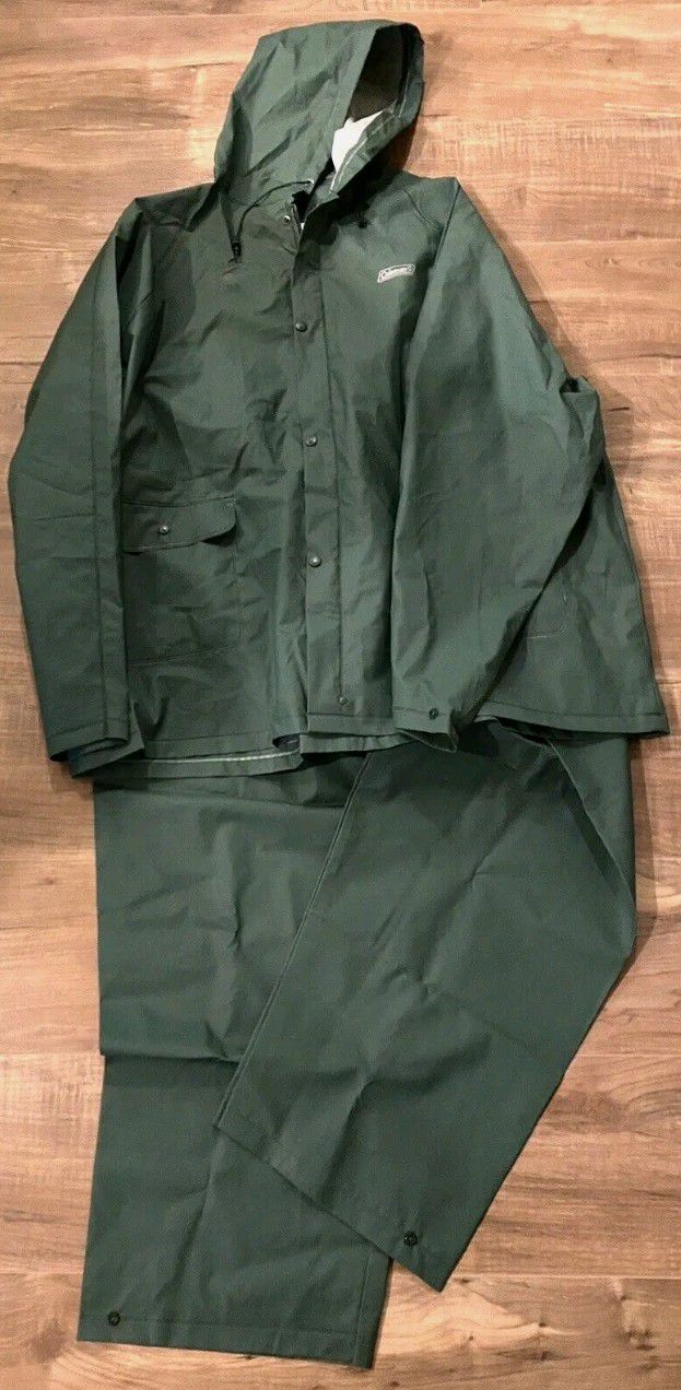 COLEMAN Medium Green, PVC/POLYESTER Jacket & Elastic Waist Pant Rain Suit
