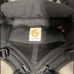 Ergobaby Carrier