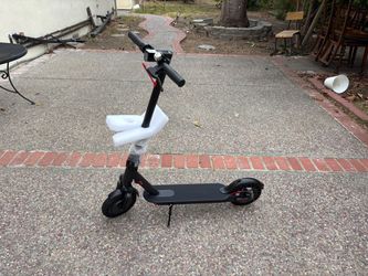 Electric scooter