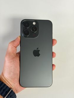 iPhone 15 Pro Max 256GB Unlocked