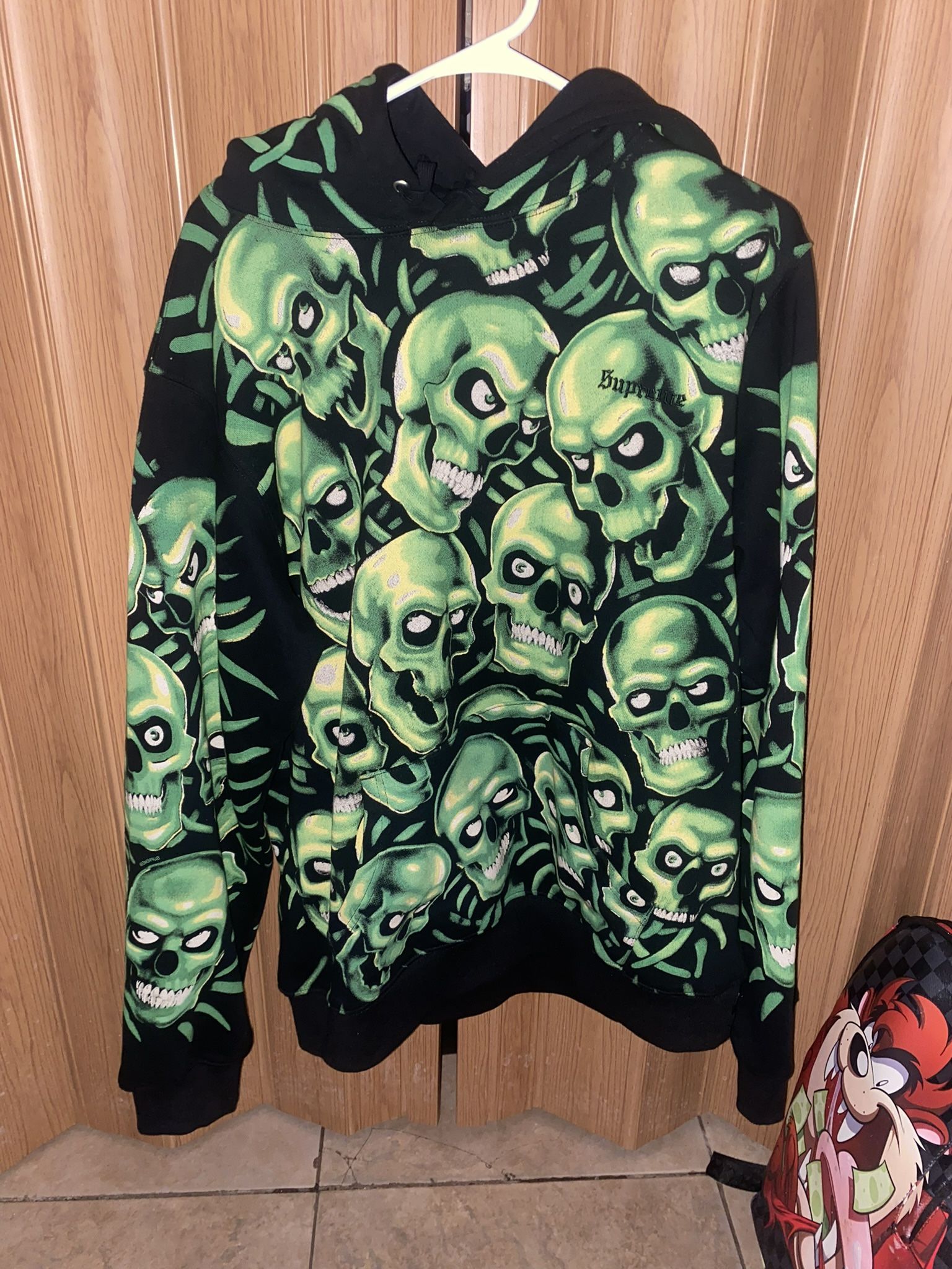 Supreme Skull Hoodie Size Medium