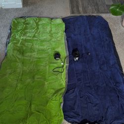 (2) Inflatable mattress 