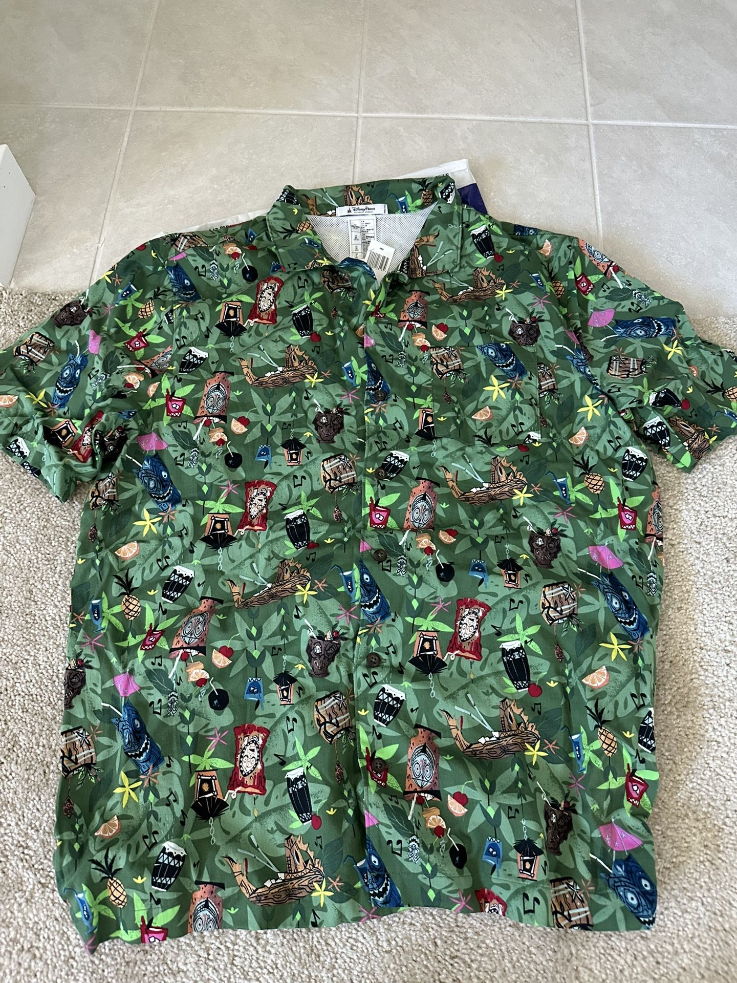 Disneyland Tiki Mug Shirt l