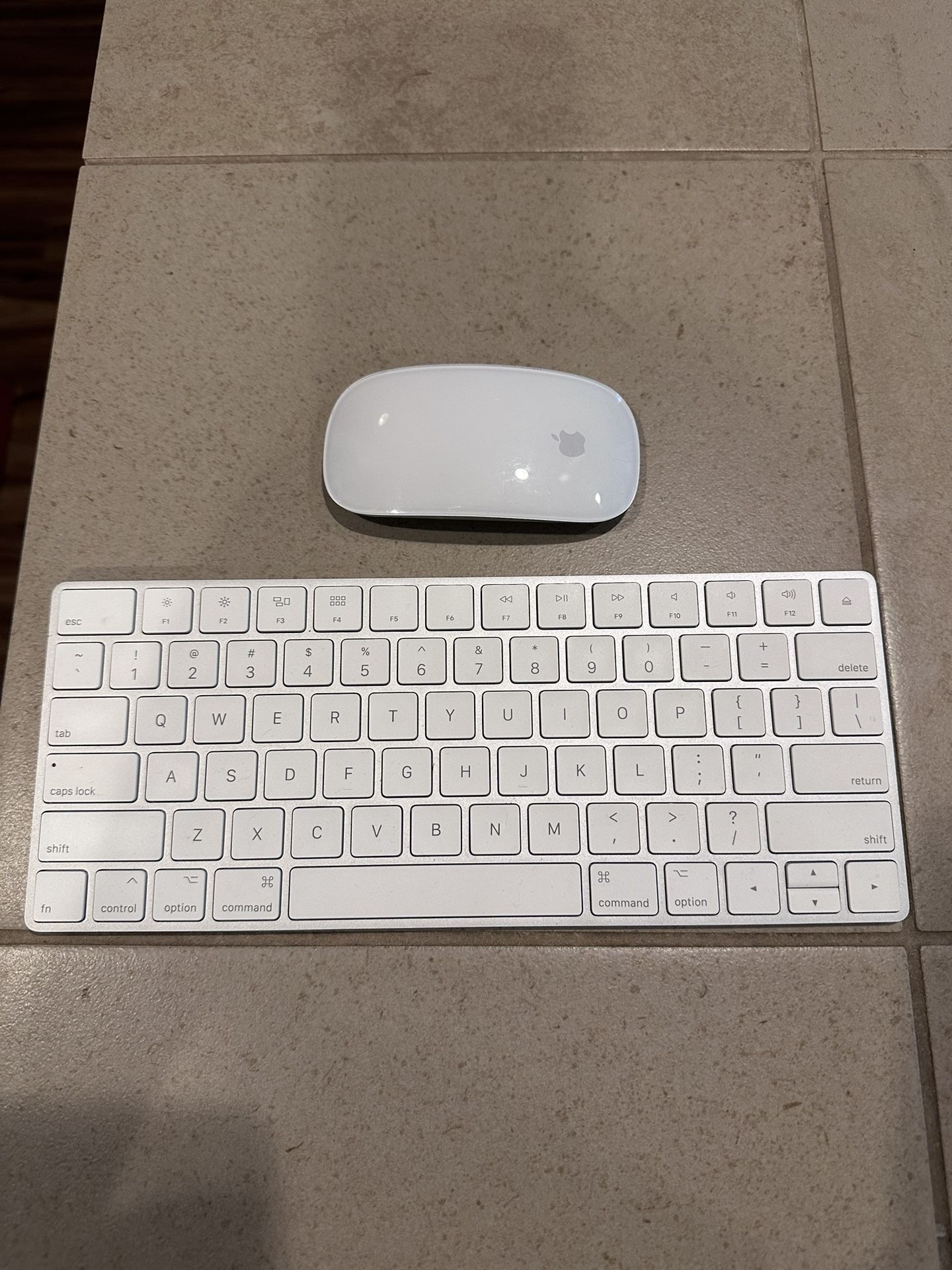 Apple Wireless Keyboard And Mouse