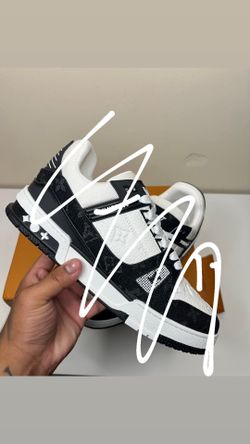 Men sneakers