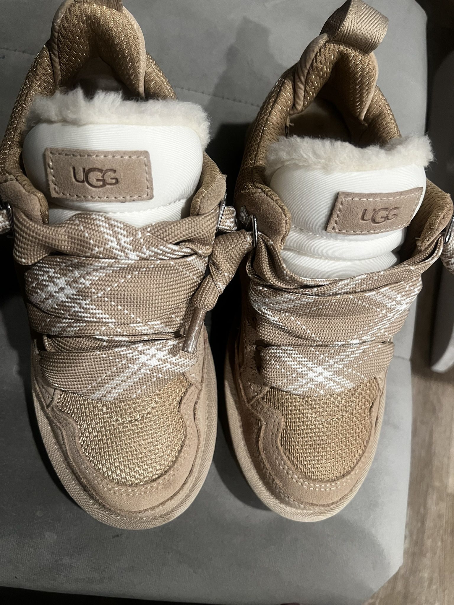 Ugg Size 6