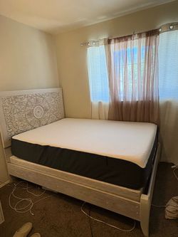 Full size bed set