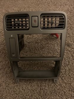 Subaru SG Cup Holder