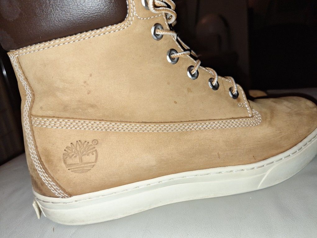 Timberland boots Mene Size 11.5