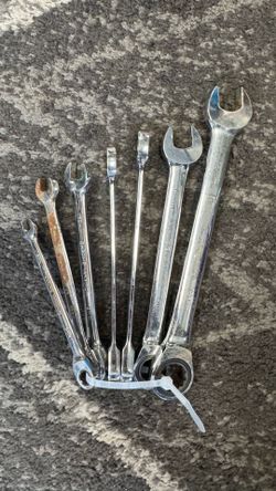 7-Piece Metric Ratcheting Combination Wrench Set – Pittsburgh Professional & Chrome Vanadium