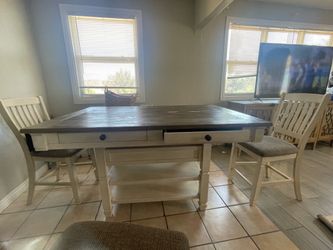 Kitchen table